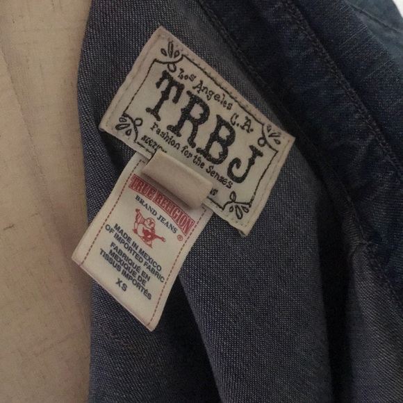 TRUE RELIGION - jean button up extra small - Picture 7 of 8